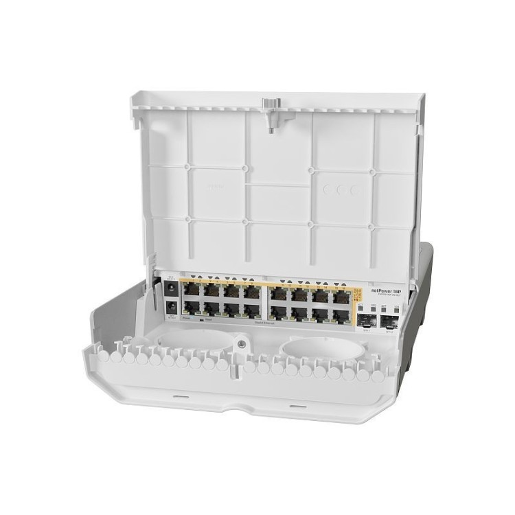Switch gestionable Cloud Router para Exterior de 800MHz CPU, 256MB RAM, x16Gb PoE, x2 SFP+, RouterOS, Level 5
