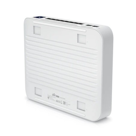 UniFi Switch Capa 3 de x8 2.5Gbe POE, 120W, x2 SFP+.Sobremesa / pared