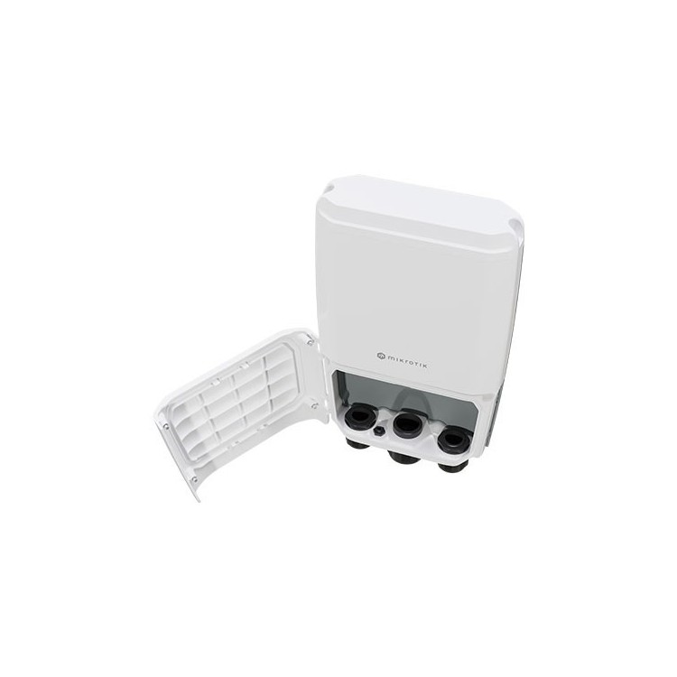 Cloud Router Switch, 800Mhz, 512Mb RAM, x4 SFP+, x1Gb, RouterOS / SwitchOS, Level 5, para exterior (IP66)