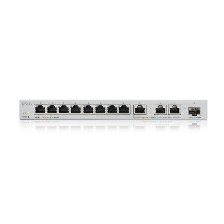 Switch de escritorio, gestionable, x8Gb, x3 1/2.5/5/10G, x1 SFP+. Escritorio/Rack