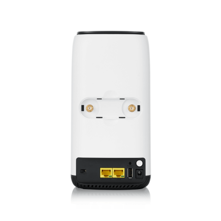 Router 5G Wifi 6, 4x GbE LAN, AC1200 , 26dBm, 2.4 GHz 3 dBi, 5 GHz 5 dBi. Nebula Flex. 1 año de licencia Nebula Pro pack