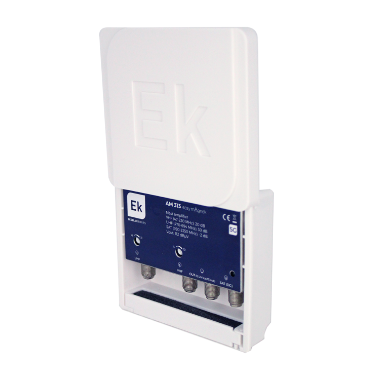 Amplificador de mástil 5G. 3 Entradas VHF - UHF - SAT. (20dB/30dB/ -2dB)  1 Salida 112dBuV. Alimentación 24Vdc.