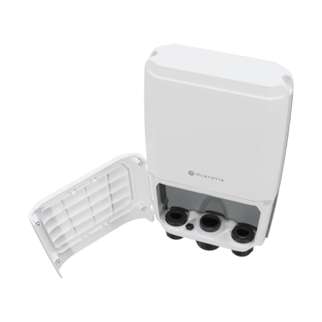 Cloud Router Switch, 1 Core, 650Mhz, 64Mb RAM, x1 10/100, x4 QSFP28, RouterOS / SwitchOS. L5