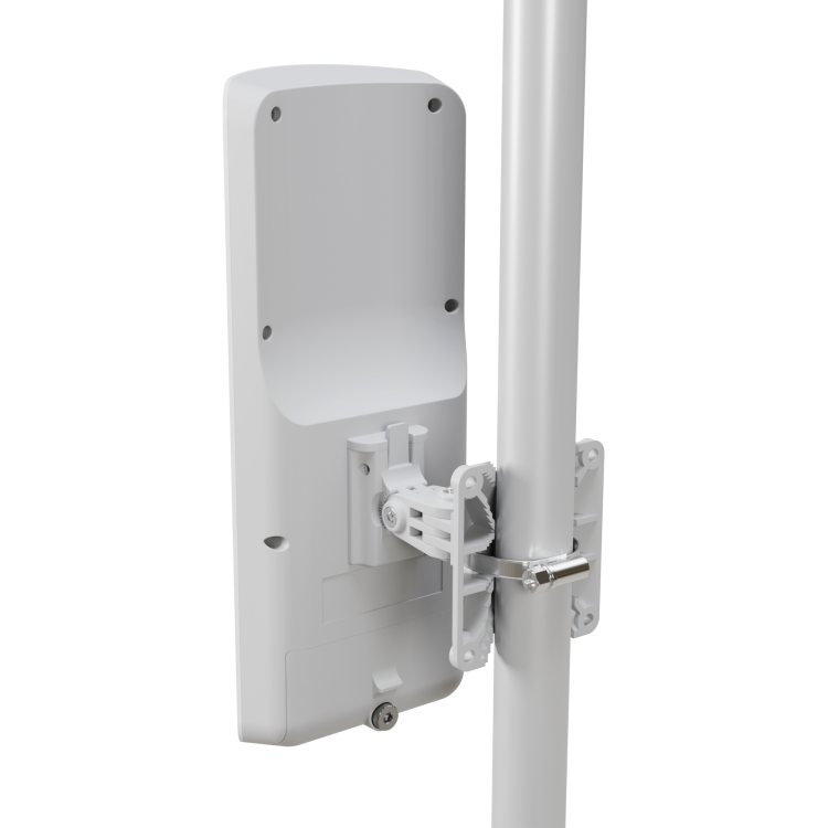 AP Wifi6 2.4/5GHz, 28dBm, 15dBi. Puerto Gb con POE-in, puerto SFP 2.5Gb, L4