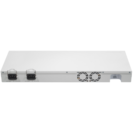 Cloud Core de 9 núcleos, 1,2 Ghz, 2Gb RAM, x7 Gb, x1 combo (SFP/RJ45), x1 SFP+, RouterOS, L6. Rack