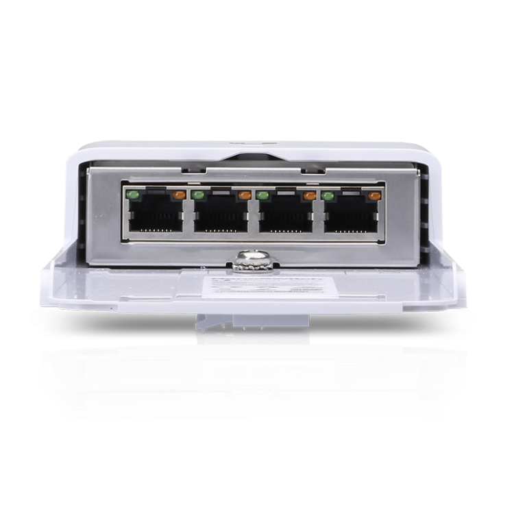 Switch de exterior con 4 puertos GIGABIT POE (x1 POE IN / x3 POE OUT)