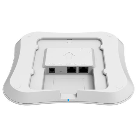 AP WIFI 7  BE 2.4/5Ghz, 2.4 GHz,2x2 MIMO 2dBi, 24dBm // 5 GHz,3x3 MIMO 3dBi 25dBm, x1 puerto Gb, x1 2.5Gb, L3 ROAMING..