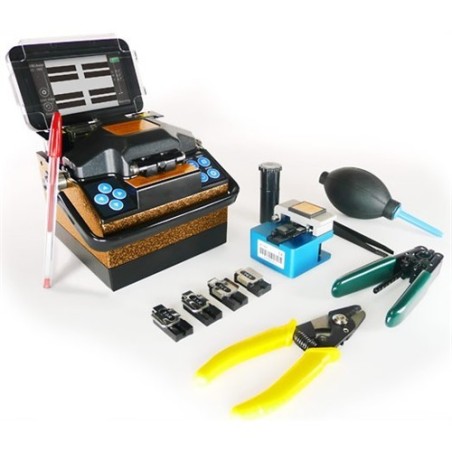 Fusionadora compacta de fibra óptica con fusión por núcleo. Fusión rápida 7 segundos.