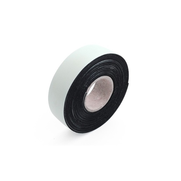 Cinta aislante 19X0,76mm. 10 metros. VULCANIZADA. Color negro. Especial para uso en exterior