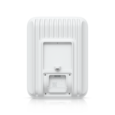 Router 5G Ubiquiti U5G-Max-Outdoor - exterior 2.5GbE