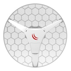 CPE inalámbrico MikroTik LHG HP5 con antena parabólica de 24.5 dBi